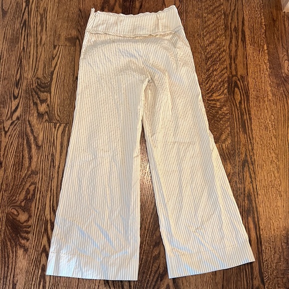 Armani Collezioni pants sz 2! - Picture 4 of 5